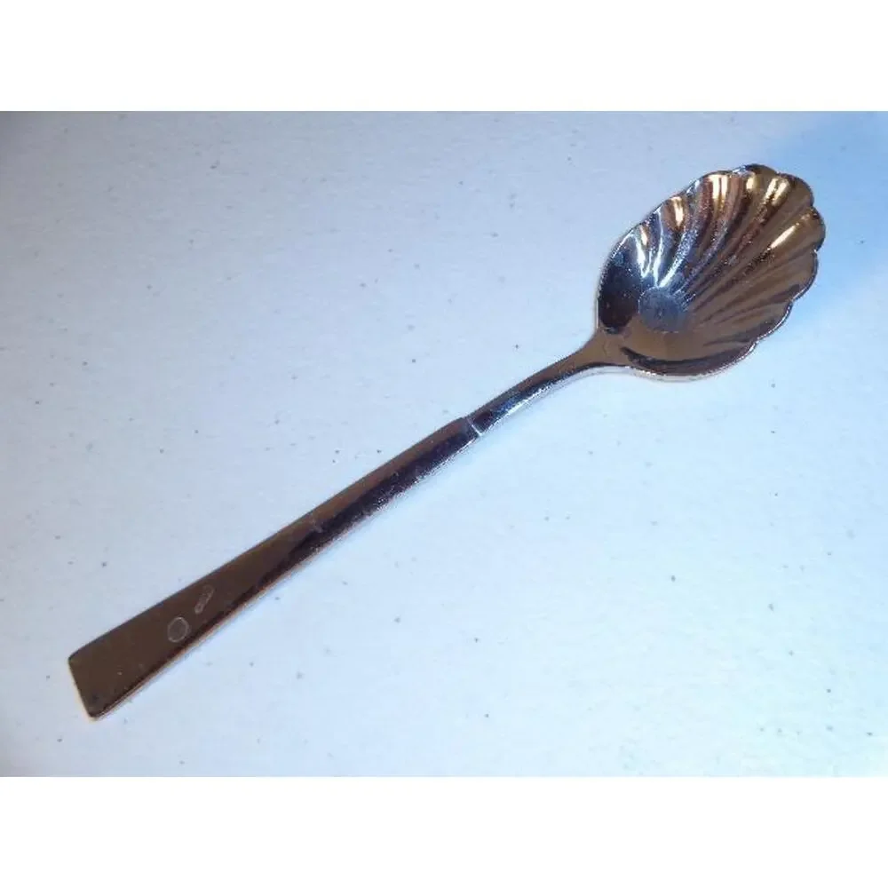 4 Oneida Purity Teaspoons & Spoons Stainless Glossy 18/0 -0516S81